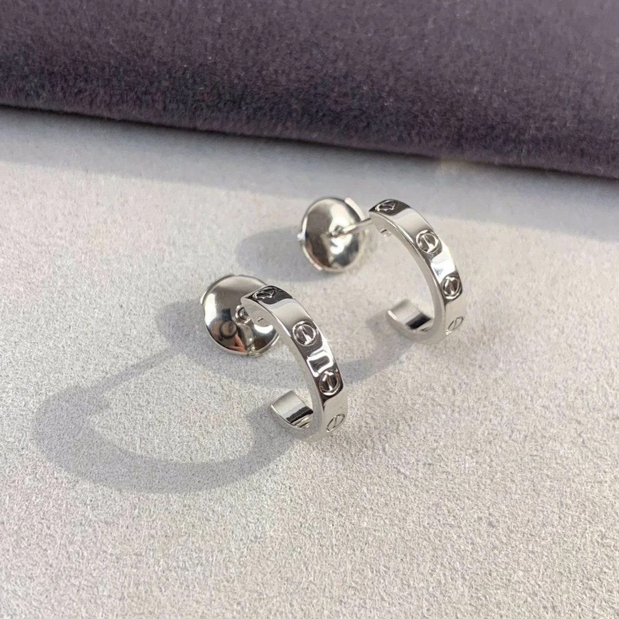 [Cartier]LOVE EARRINGS 2.65MM SILVER