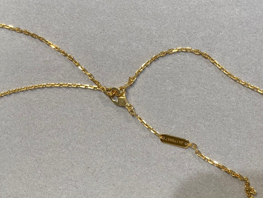 [Van Cleef & Arpels] 25MM NECKLACE GOLD CARNELIAN