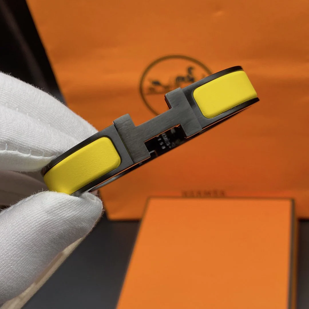 [Hermes]CLIC HM SO BLACK YELLOW BRACELET