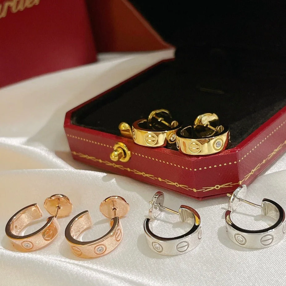 [Cartier]LOVE EARRINGS 5.7MM 2 DIAMONDS