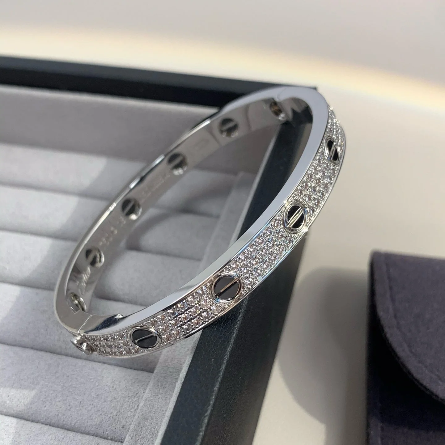 [Cartier]LOVE BRACELET 6.1MM DIAMOND-PAVED CERAMIC
