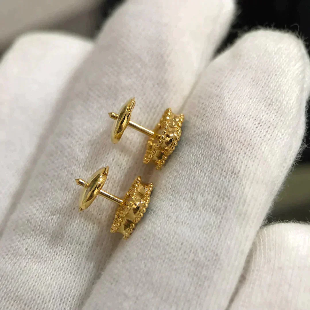 [Van Cleef & Arpels] MINI 9.5MM MALACHITE  EARRINGS