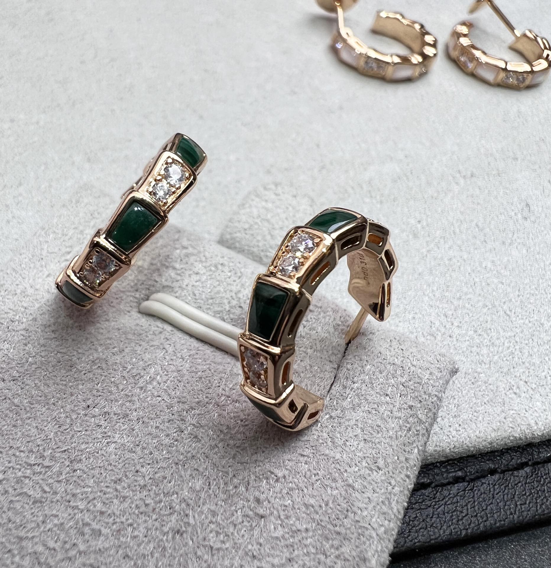 [Bulgari]SERPENTI MALACHITE PINK GOLD EARRINGS