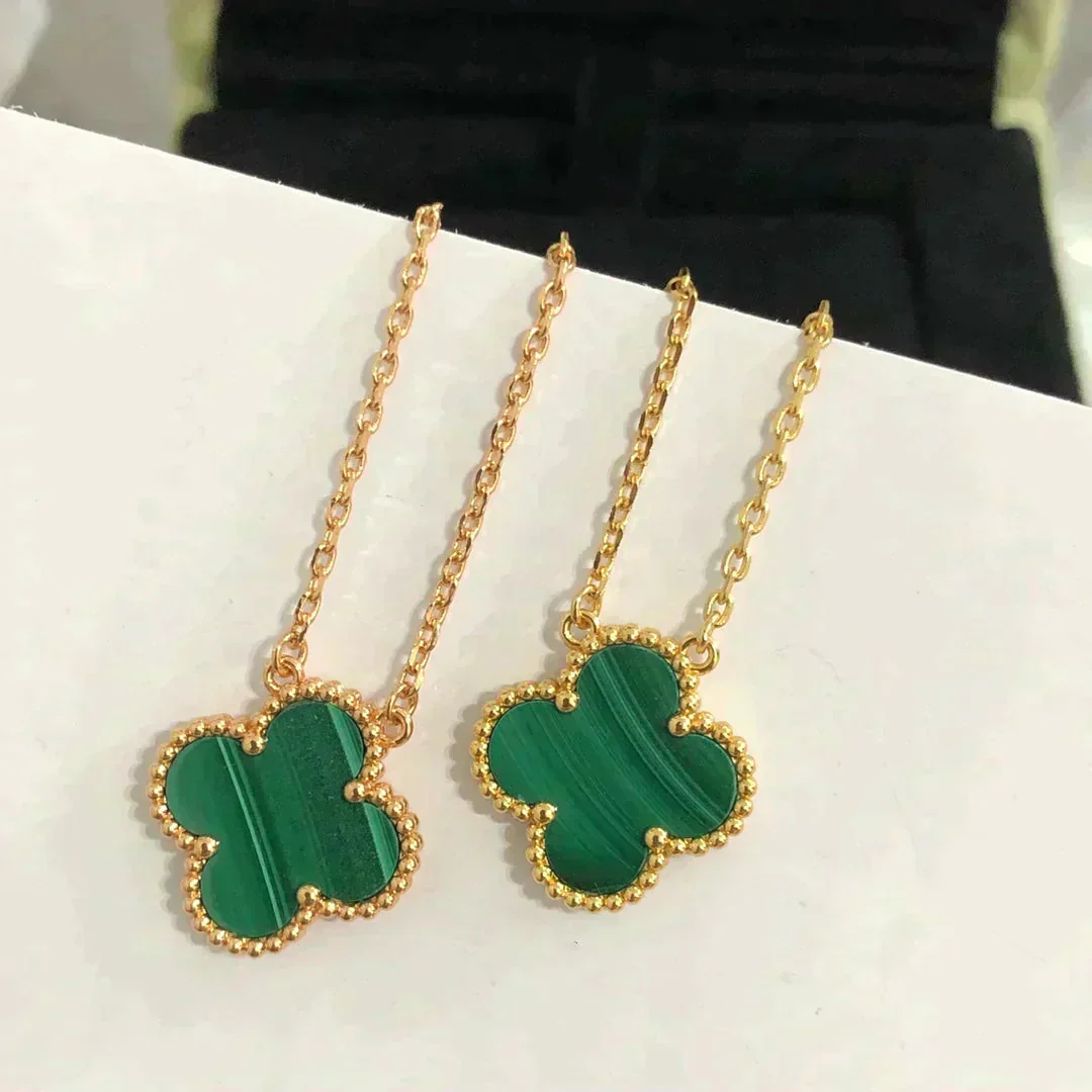 [Van Cleef & Arpels] 15MM MALACHITE SINGLE FLOWER  NECKLACE