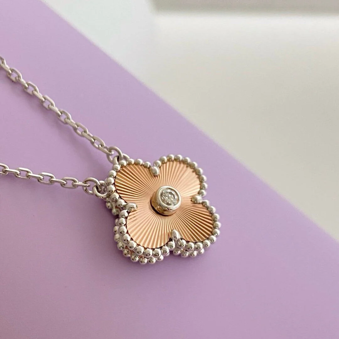 [Van Cleef & Arpels] 15MM DIAMOND LASER NECKLACE- CHRISTMAS 2024 SPECIAL EDITION