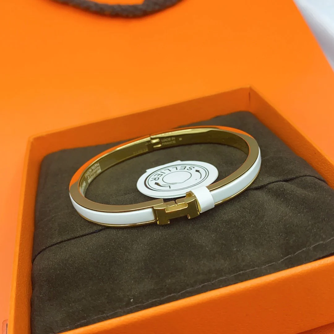 [Hermes]CLASSIC HM CLIC WHITE 8MM ENAMEL BRACELET