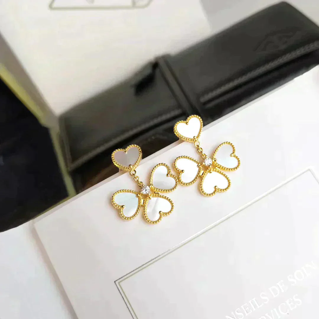 [Van Cleef & Arpels] SWEET WHITE MOP EARRINGS