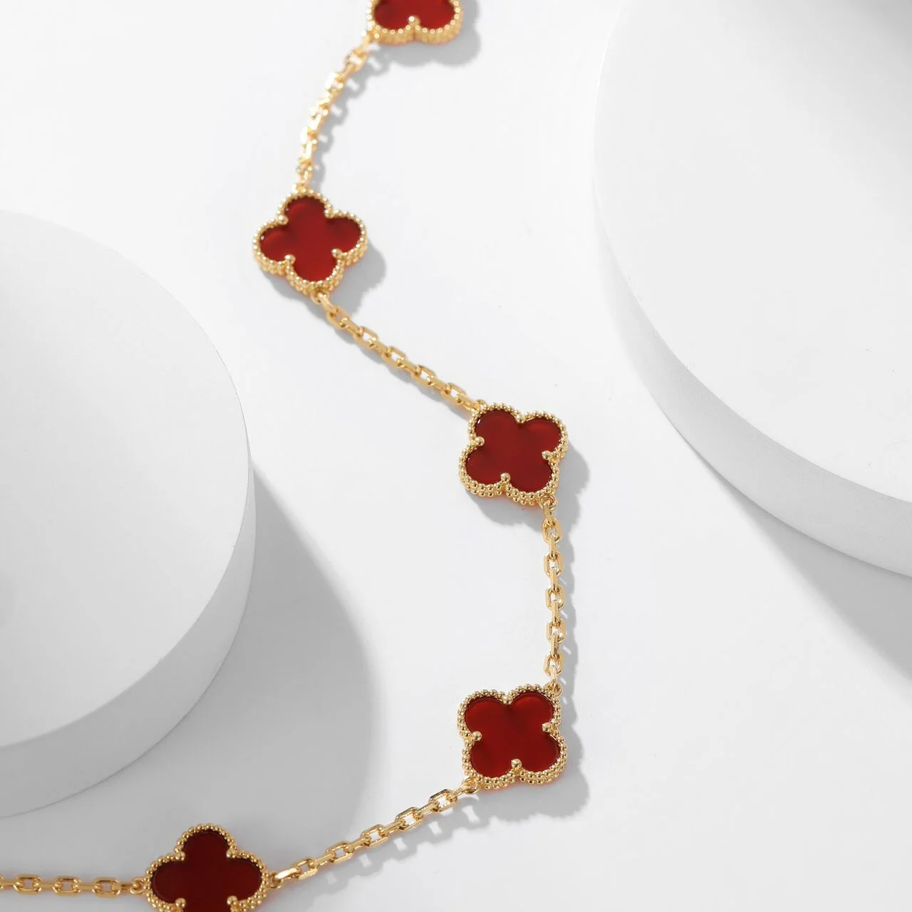 [Van Cleef & Arpels] 10 MOTIFS CARNELIAN NECKLACE