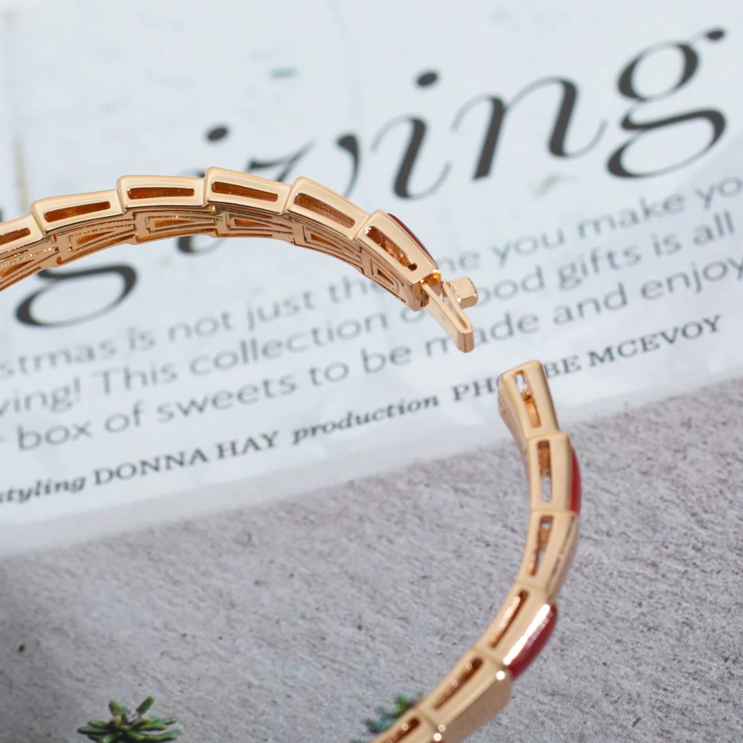 [Bulgari]SERPENTI BRACELET PINK GOLD RUBELLITE