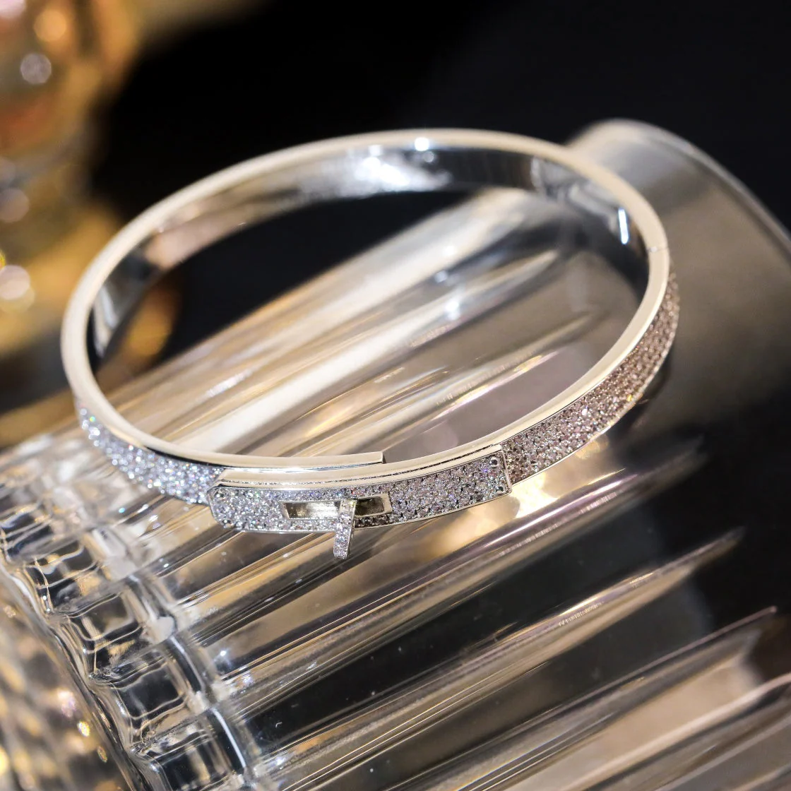 [Hermes]KELLY BRACELET DIAMOND PAVED