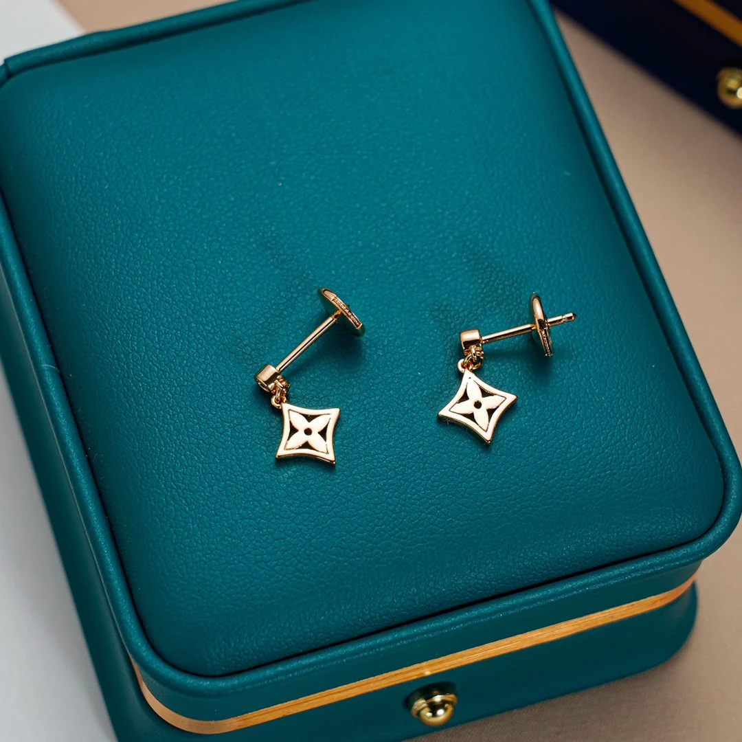 [Louis vuitton]STAR EARRINGS GOLD