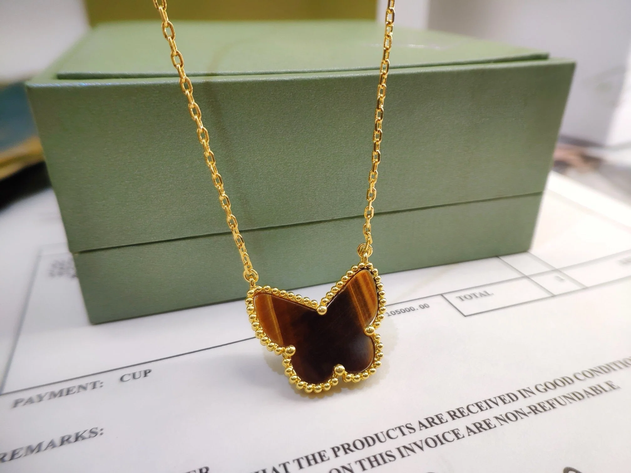 [Van Cleef & Arpels] TIGER__ EYE BUTTERFLY NECKLACE
