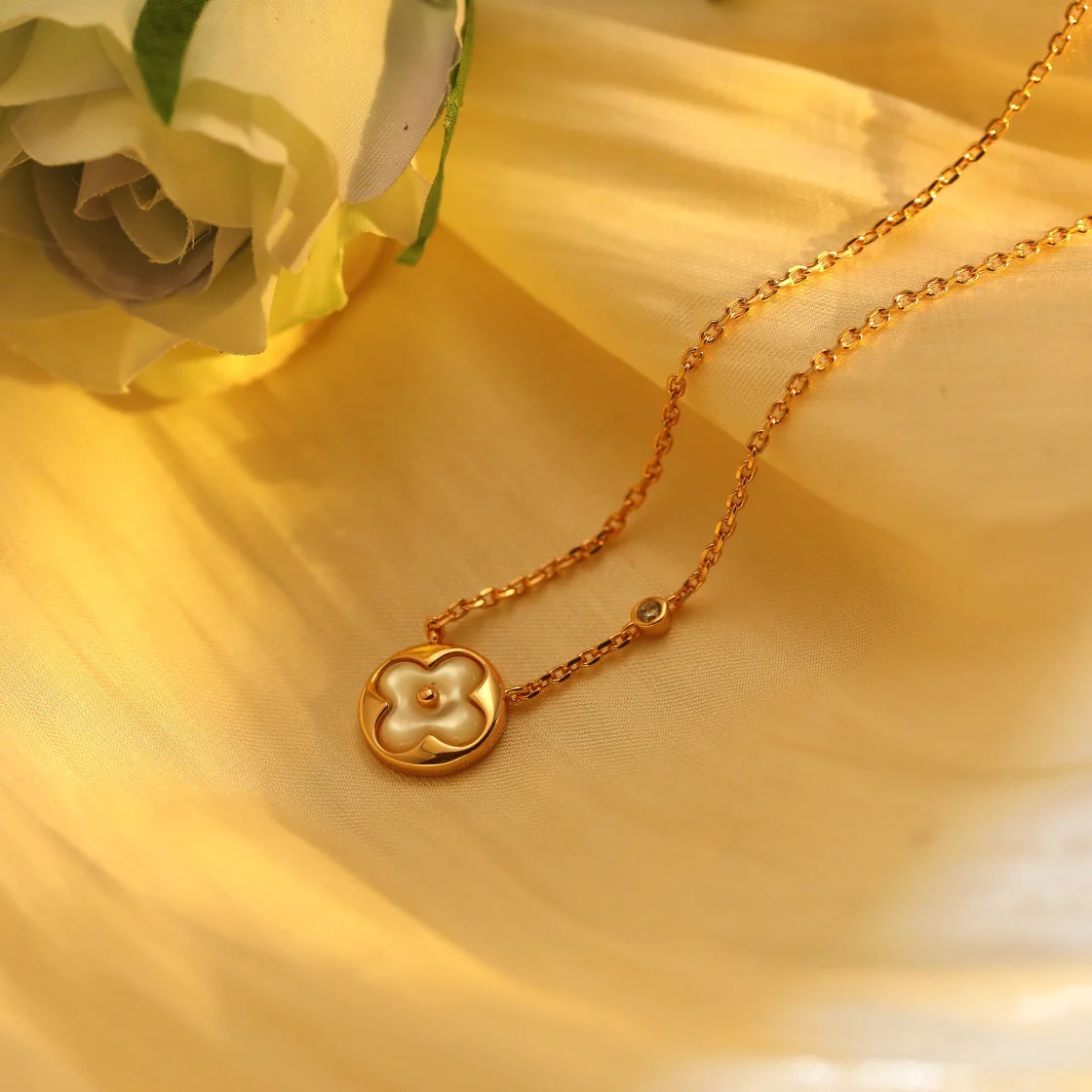 [Louis vuitton]SUN PEDANT PINK GOLD 1 DIAMOND NECKLACE