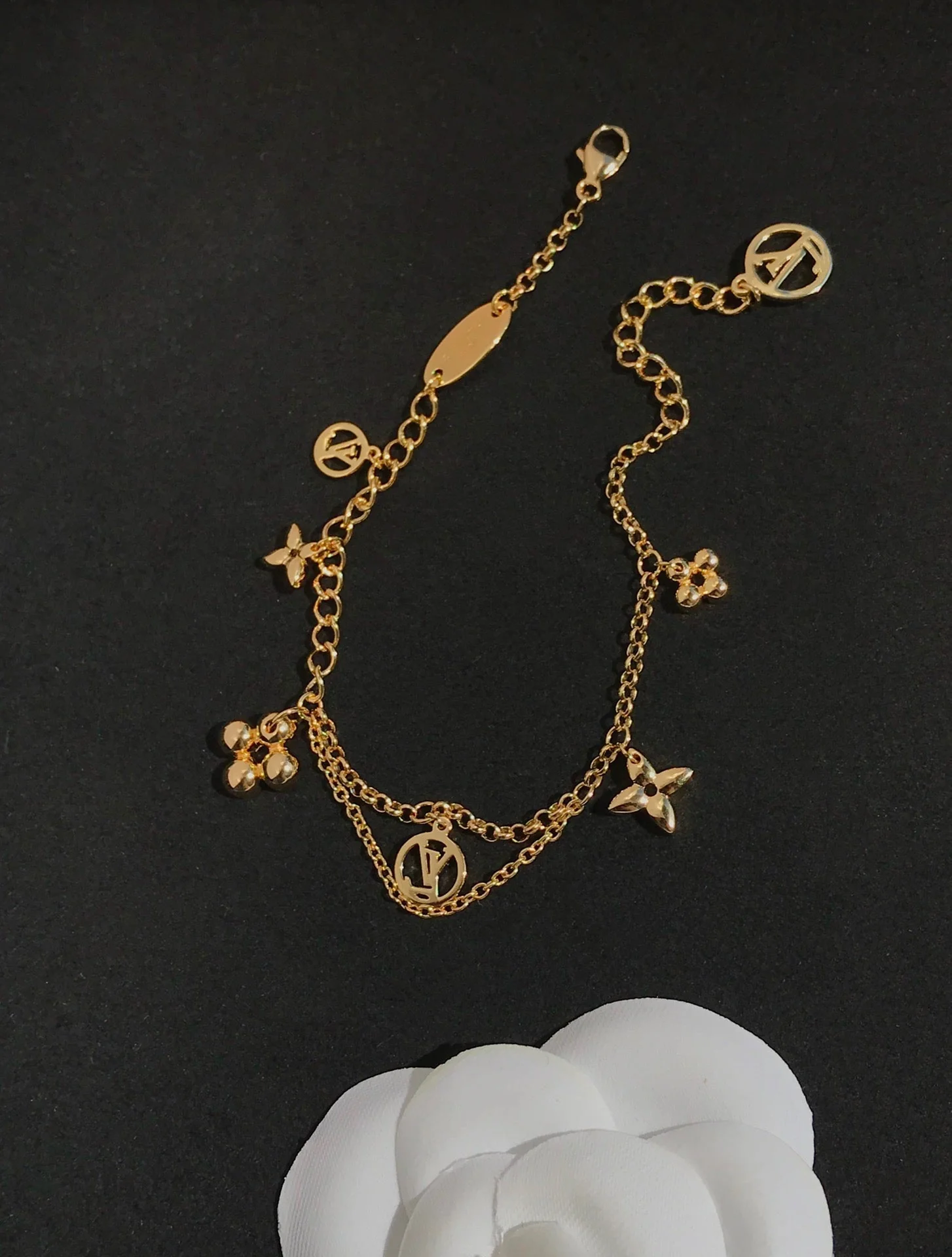 [Louis vuitton]BLOOMING PINK GOLD MOP BRACELET