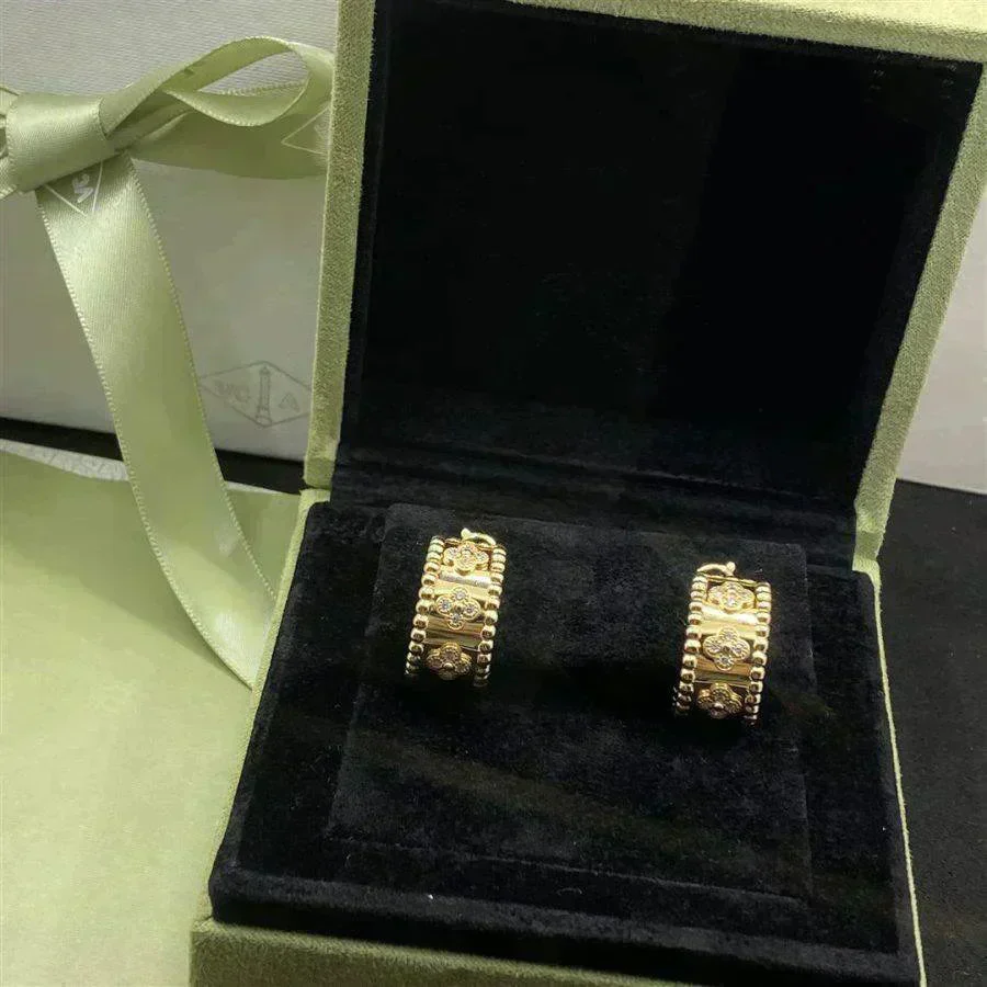 [Van Cleef & Arpels]PERLEE DIAMOND EARRINGS