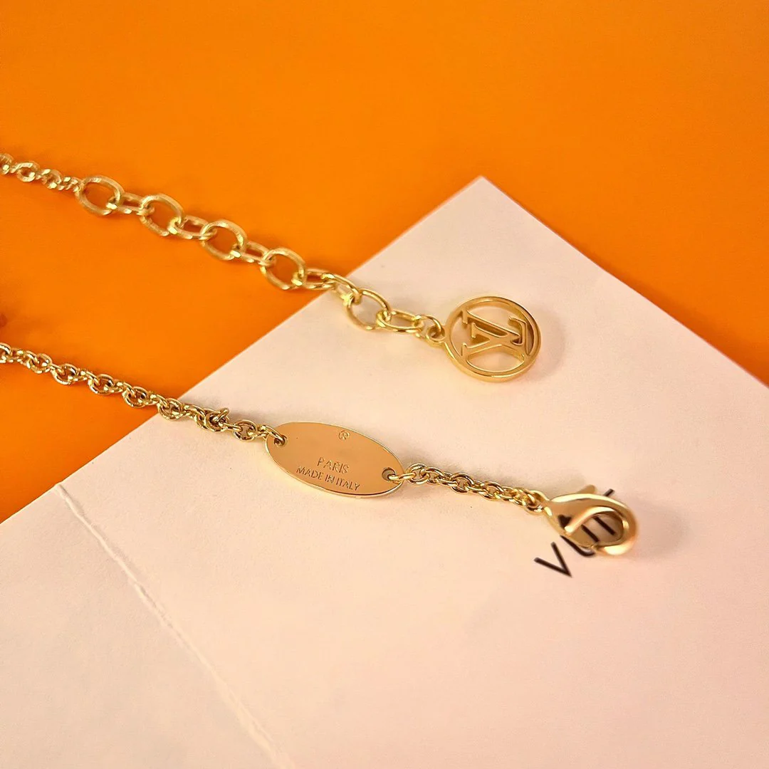 [Louis vuitton]LOGO STAR MOTIF GOLD BRACELET