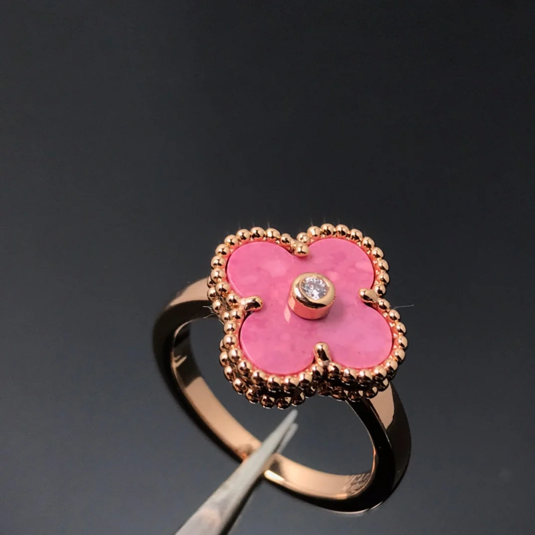 [Van Cleef & Arpels] RHODONITE ROSE GOLD RING