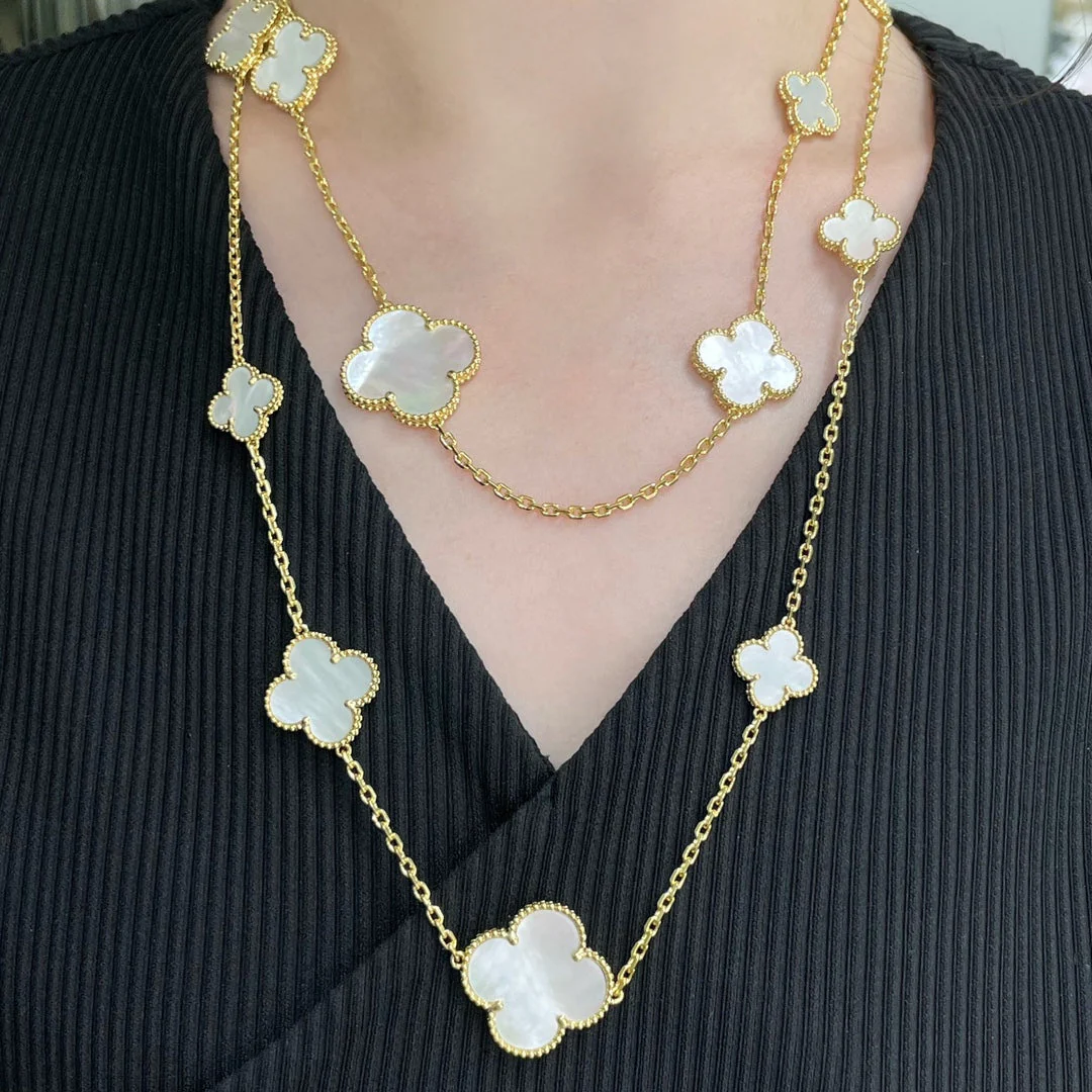 [Van Cleef & Arpels] 16 MOTIF WHITE MOP GOLD NECKLACE