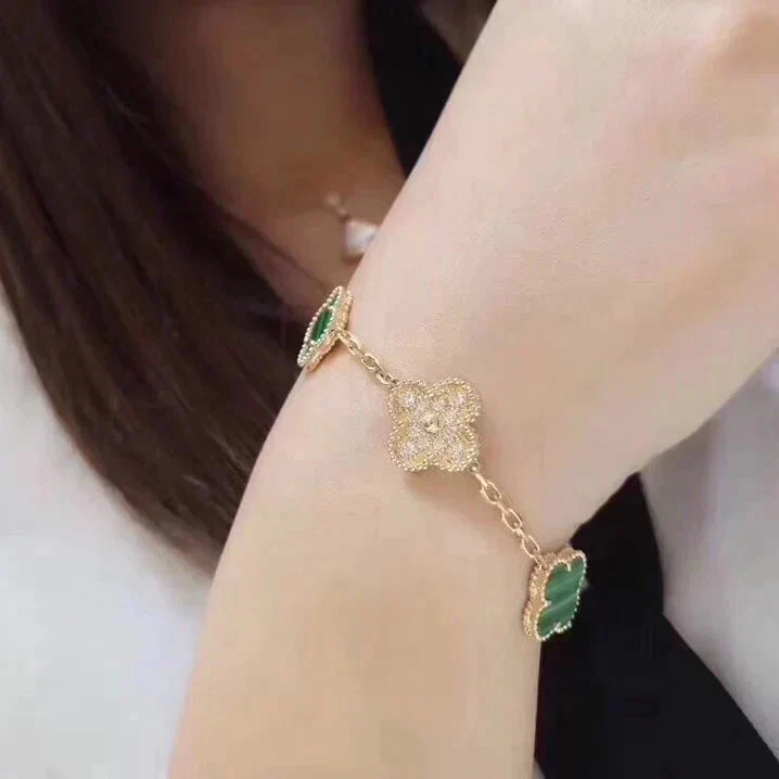[Van Cleef & Arpels]  5 MOTIF MALACHITE DIAMOND BRACELET