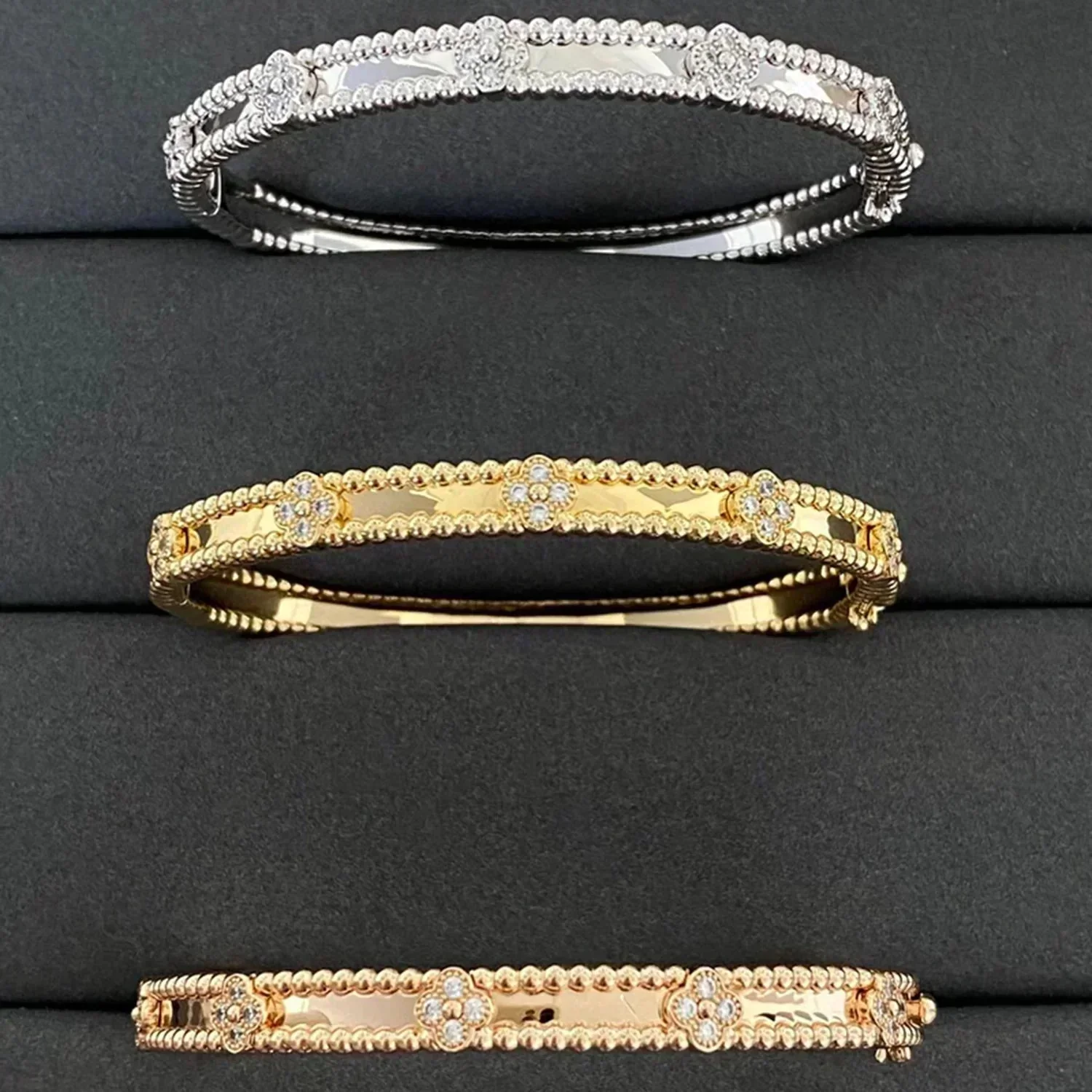[Van Cleef & Arpels] BRACELET 4MM DIAMONDS