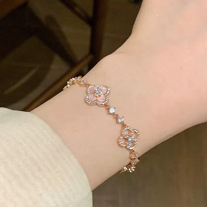 [Van Cleef & Arpels] 5 MOTIF PINK BLUE RED WHITE BRACELET