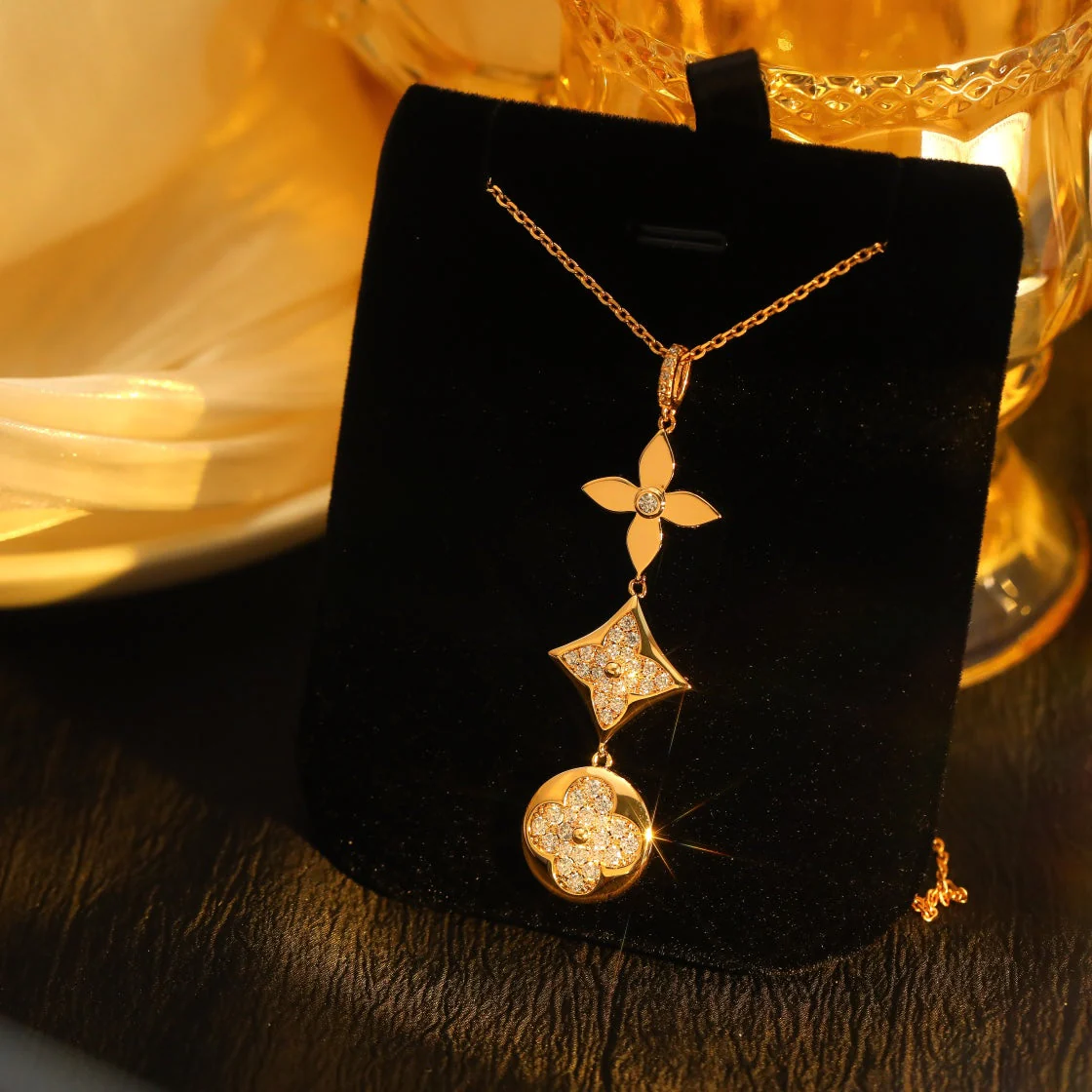 [Louis vuitton]STAR AND SUN DIAMOND PINK GOLD NECKLACE