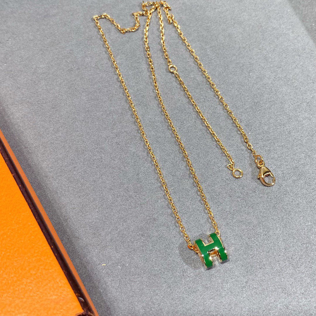 [Hermes]POP H GREEN NECKLACE SILVER AND GOLD
