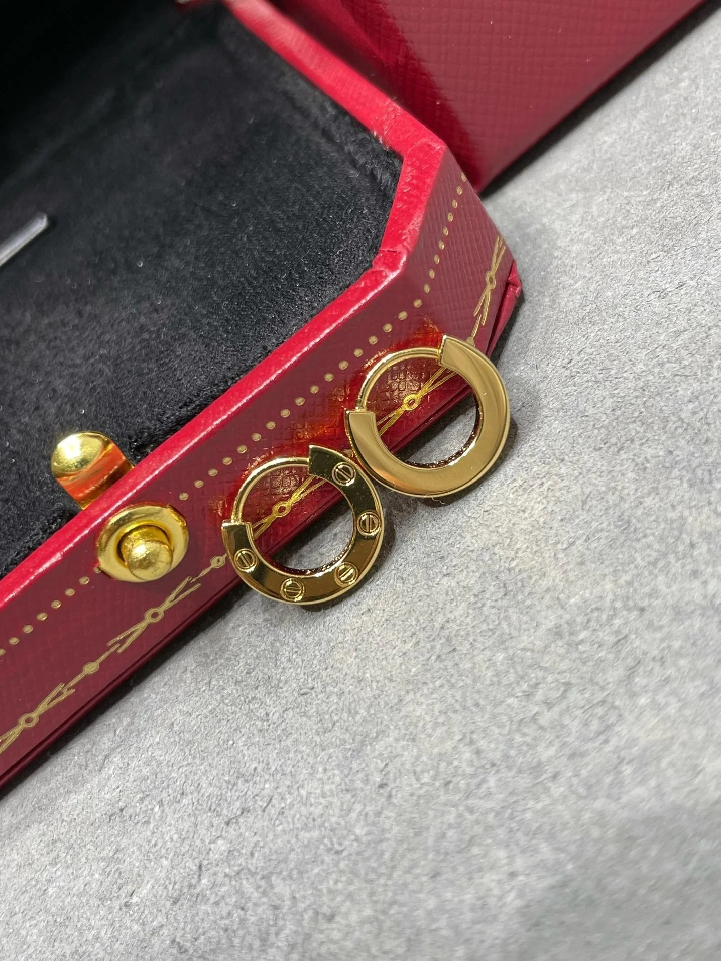 [Cartier]LOVE MINI EARRINGS