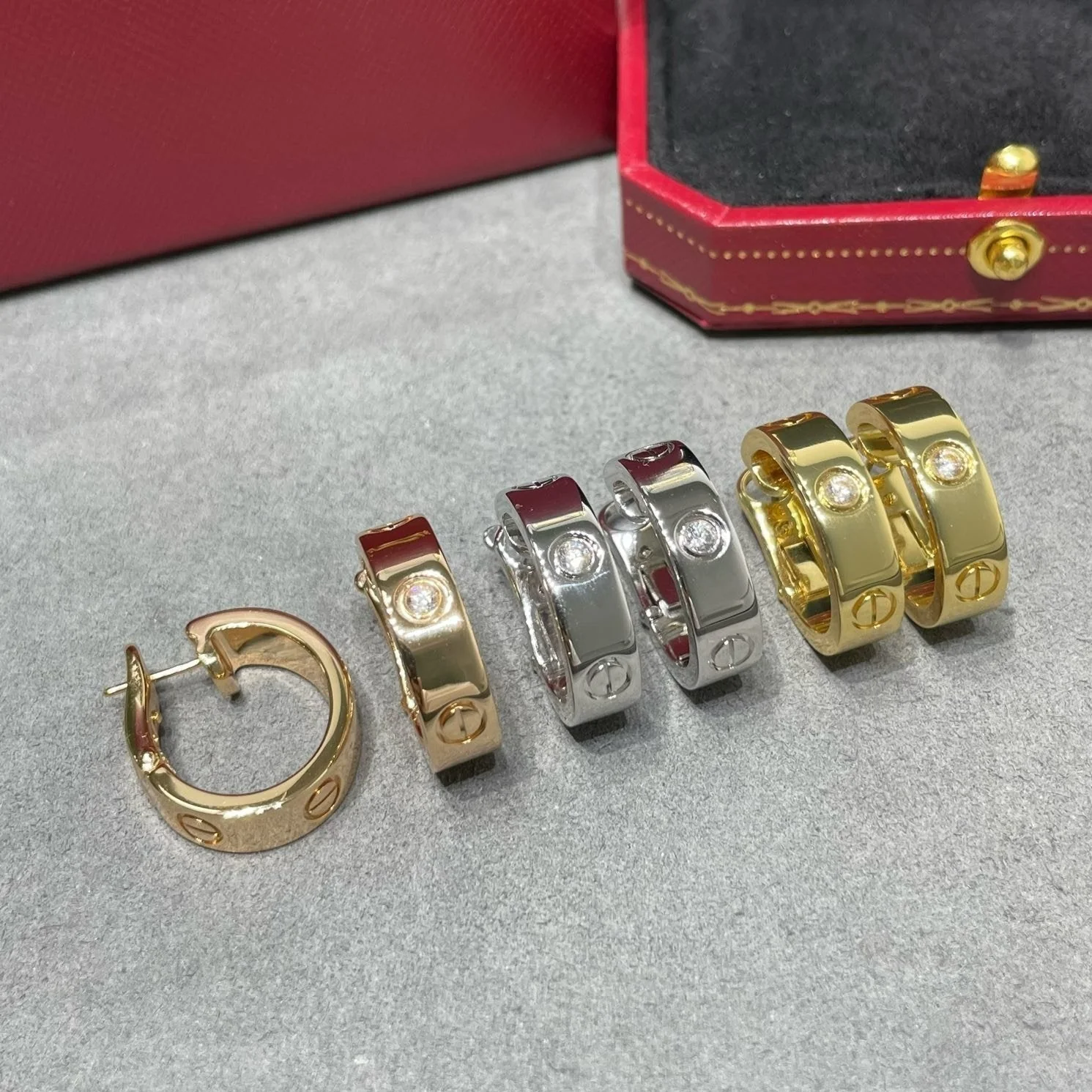[Cartier]LOVE 5.5MM 1 DIAMOND EARRINGS