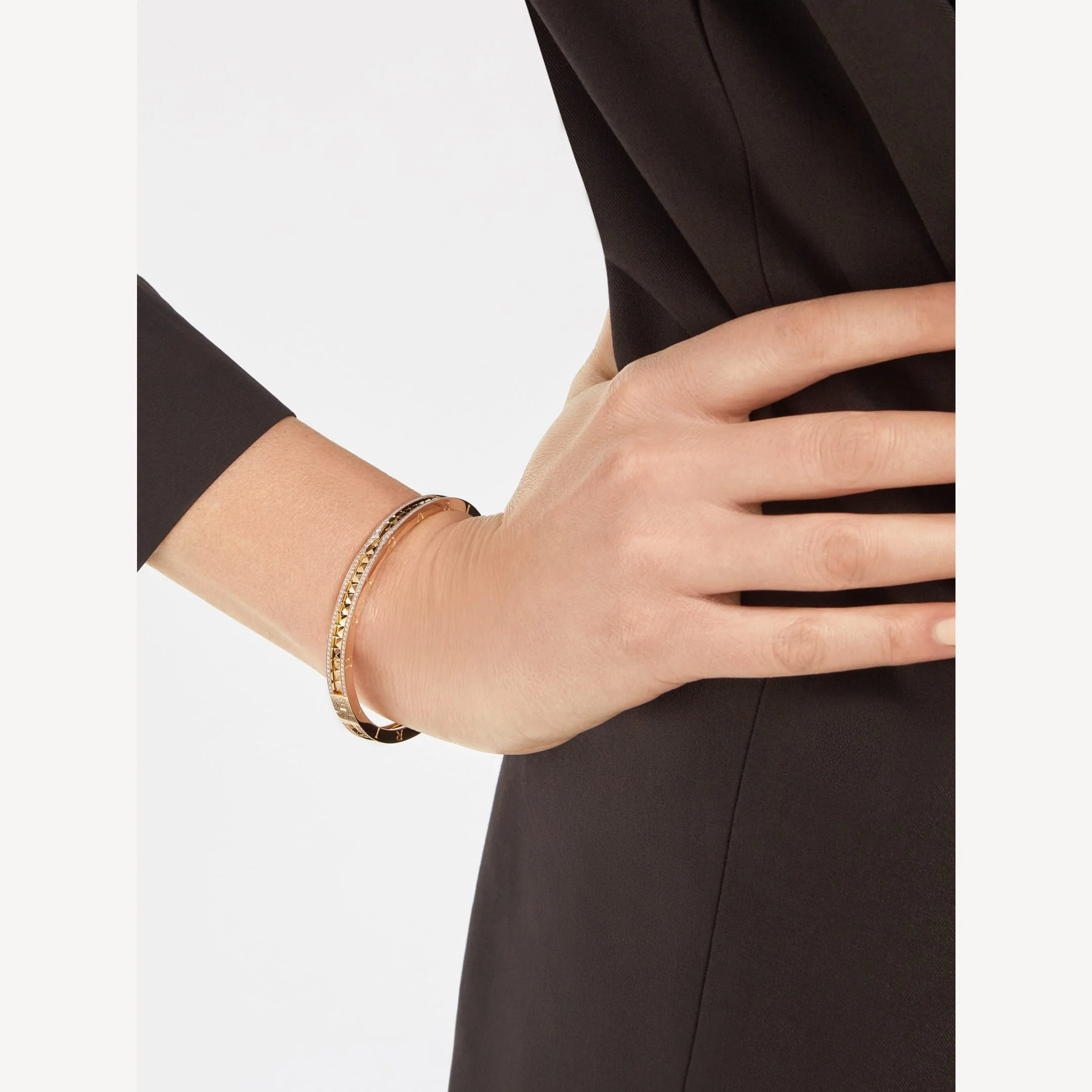 [Bulgari]ZERO 1 SPIRAL AND PAVED DIAMOND GOLD BRACELET