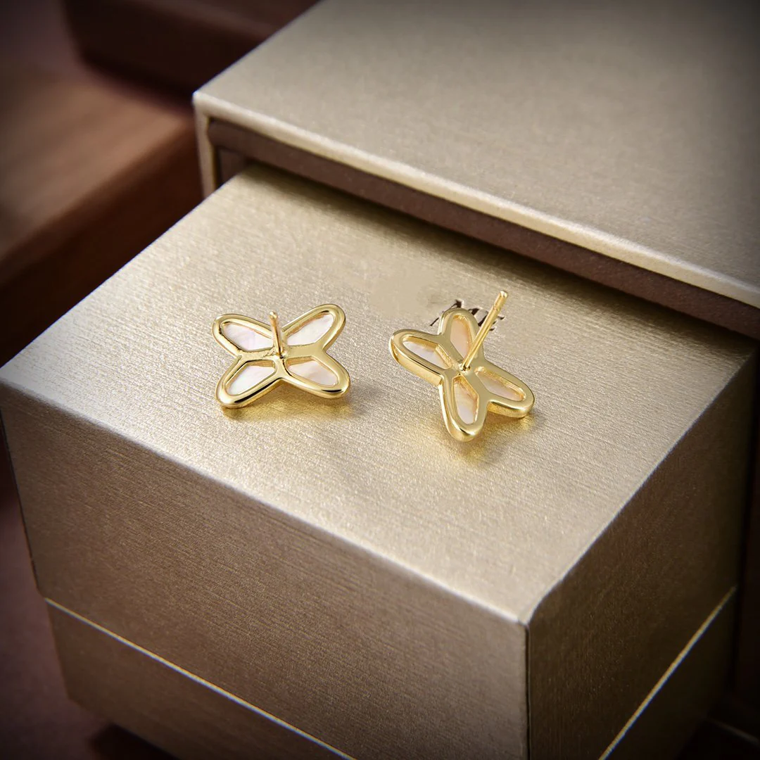 [Chaumet]JEUX DE WHITE MOP GOLD DIAMOND EARRINGS