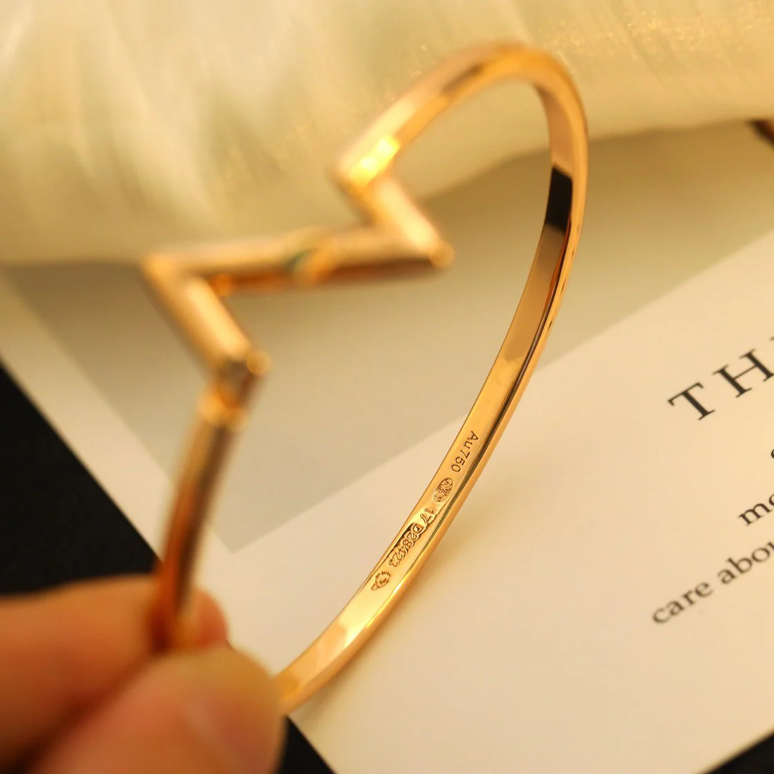 [Louis vuitton]VOLTE UPSITE DOWN BRACELET