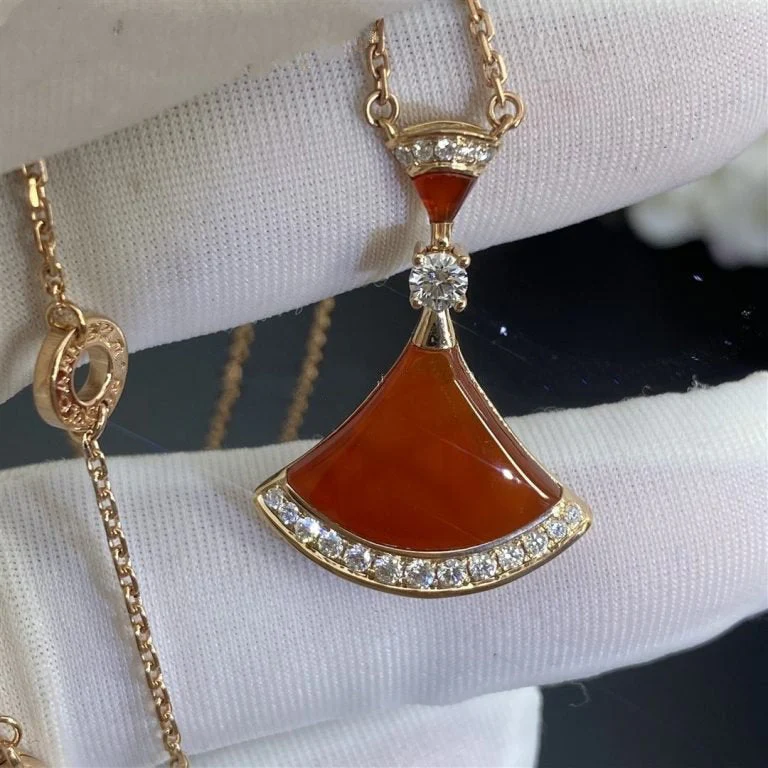 [Bulgari]DREAM NECKLACE CARNELIAN DIAMOND