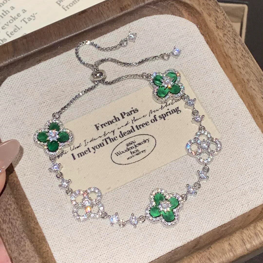 [Van Cleef & Arpels] 5 MOTIF PINK BLUE RED WHITE BRACELET