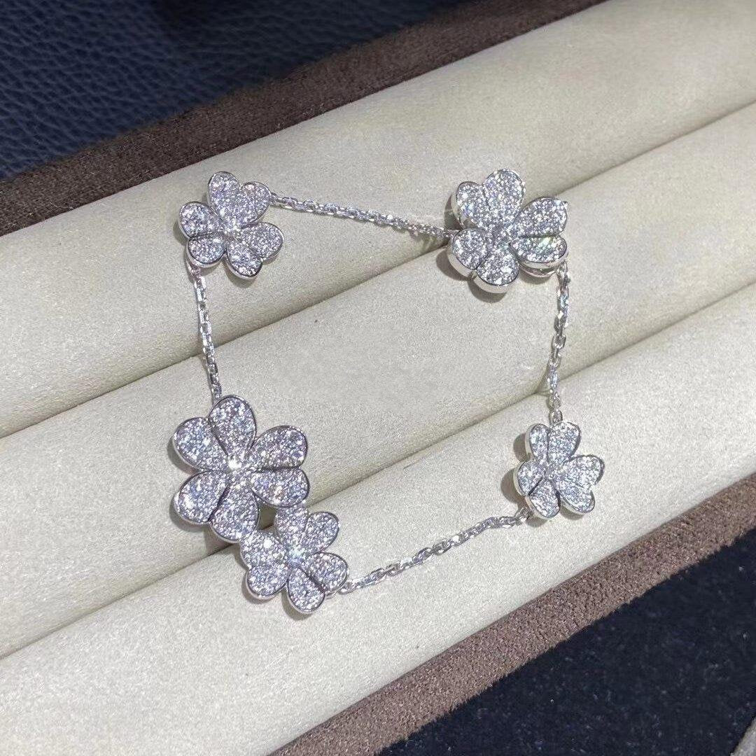 [Van Cleef & Arpels]FRIVOLE SILVER 5 FLOWERS BRACELET