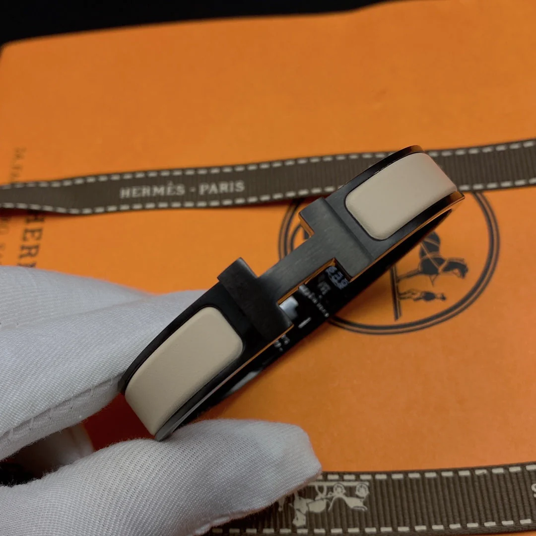 [Hermes]H BRACELET 12MM BLACK BEIGE CERAMIC