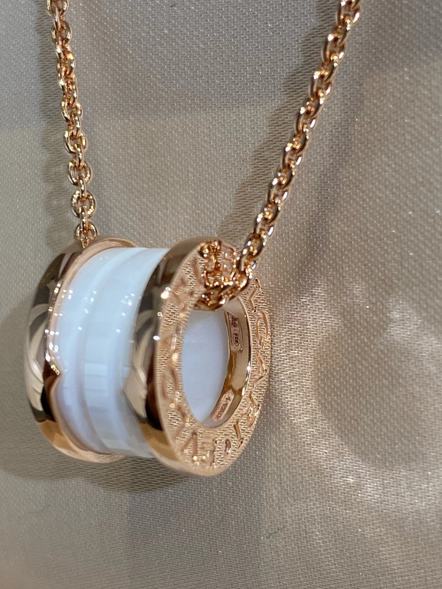 [Bulgari]ZERO 1 WHITE CERAMIC PINK GOLD NECKLACE