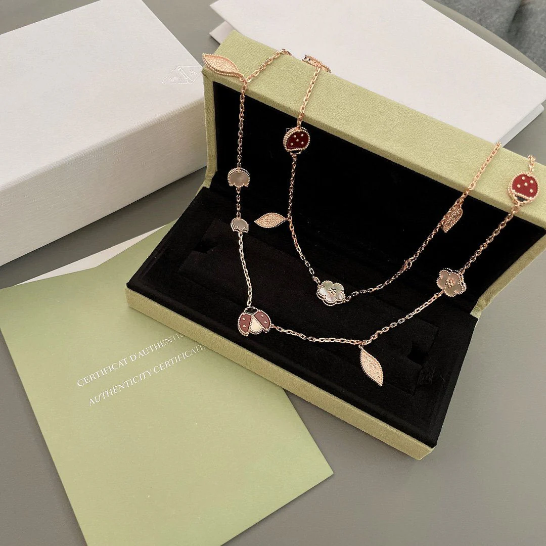 [Van Cleef & Arpels]LUCKY SPRING 15 MOTIFS ROSE GOLD NECKLACE