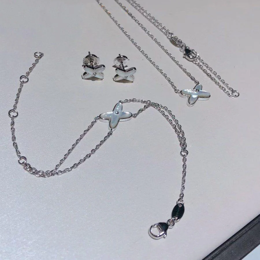 [Chaumet]JEUX BRACELET WHITE MOP SILVER 1 DIAMOND