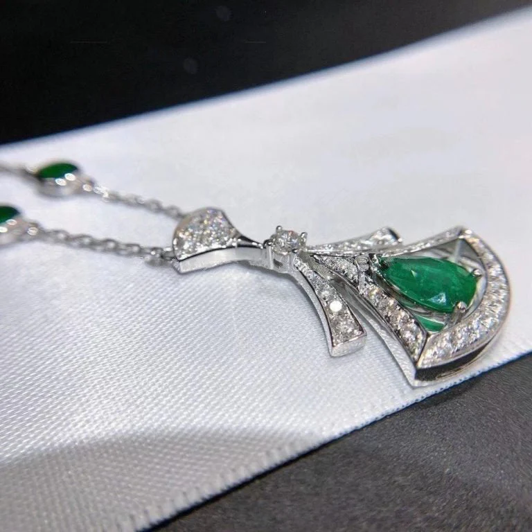 [Bulgari]DREAM NECKLACE MALACHITE DIAMOND SILVER