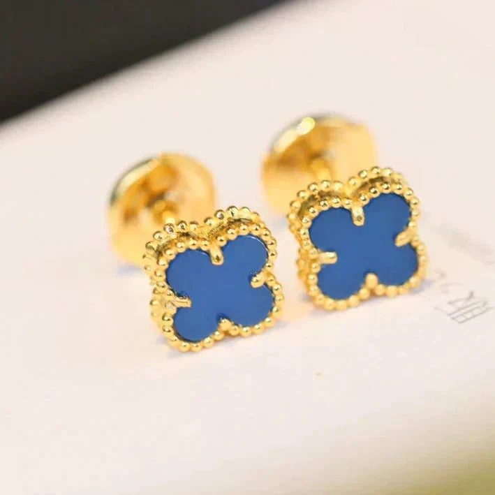 [Van Cleef & Arpels] MINI 9.5MM TURQUOISE EARRINGS