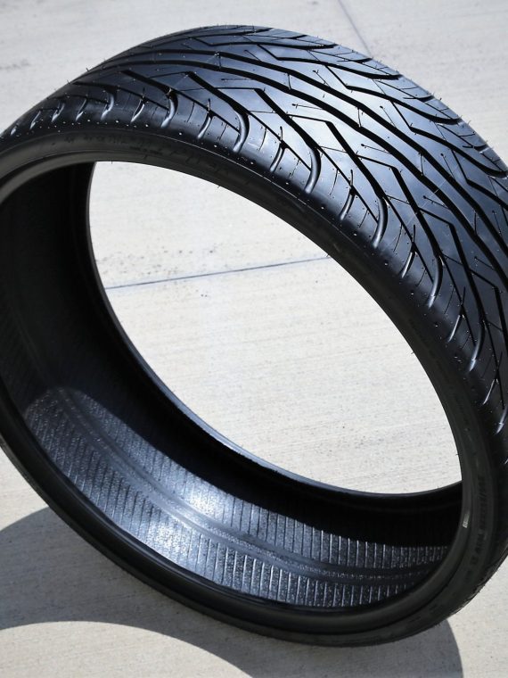 2026 Tire Venom Power Ragnarok One 295/25R28 ZR 103W XL High Performance M+S