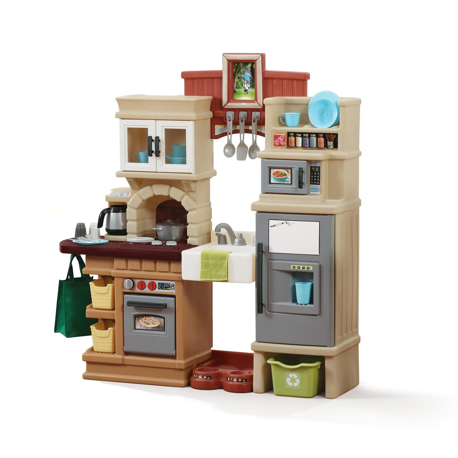 2026 Step2 Heart of the Home Play Kitchen With 41 Piece Accessory Play Set