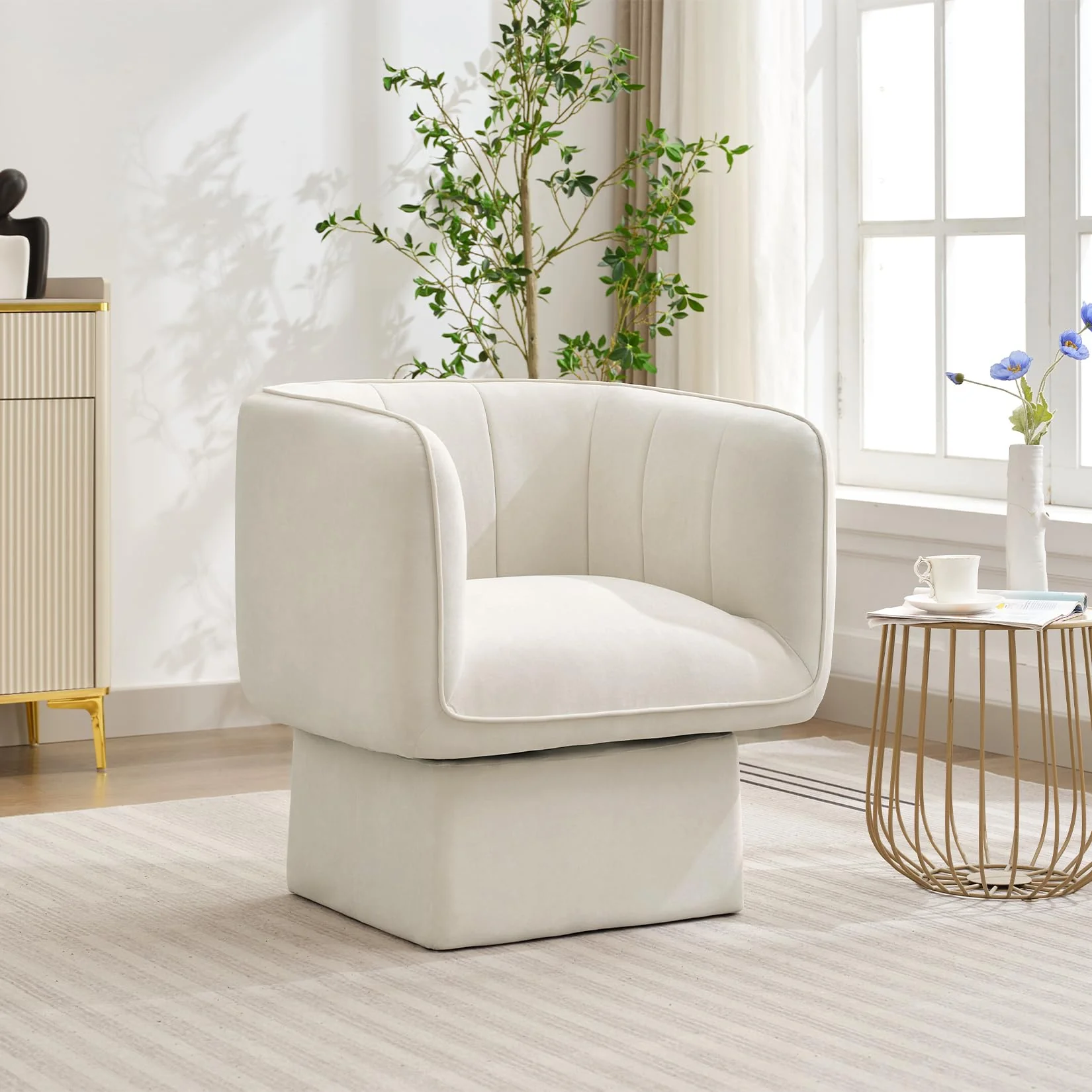 Garvee Swivel Barrel Accent Chair, Mid Century 360° Comfy Round Accent Sofa for Bedroom, Modern Accent Armchair Reading Chair for Living Room Waiting Room,Office Accent Chair with Arms,Cream