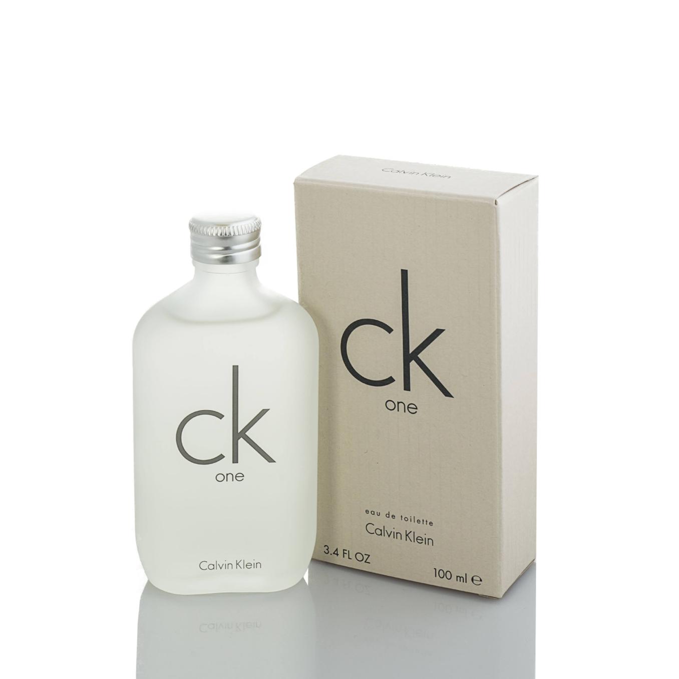 CK One Eau De Toilette Spray 200ml/6.7oz by Calvin Klein
