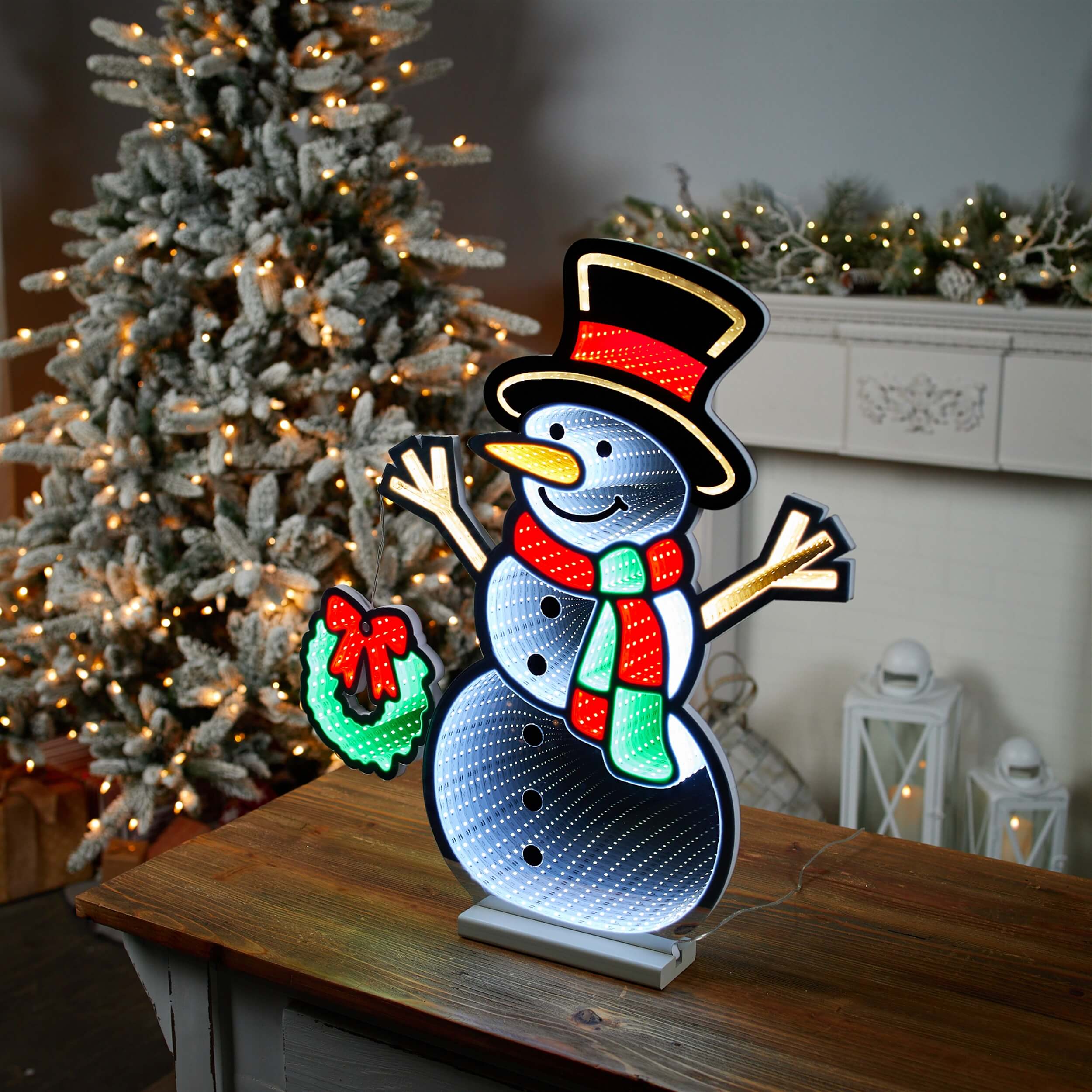 Snowman w/Wreath Infinity Light 23.5