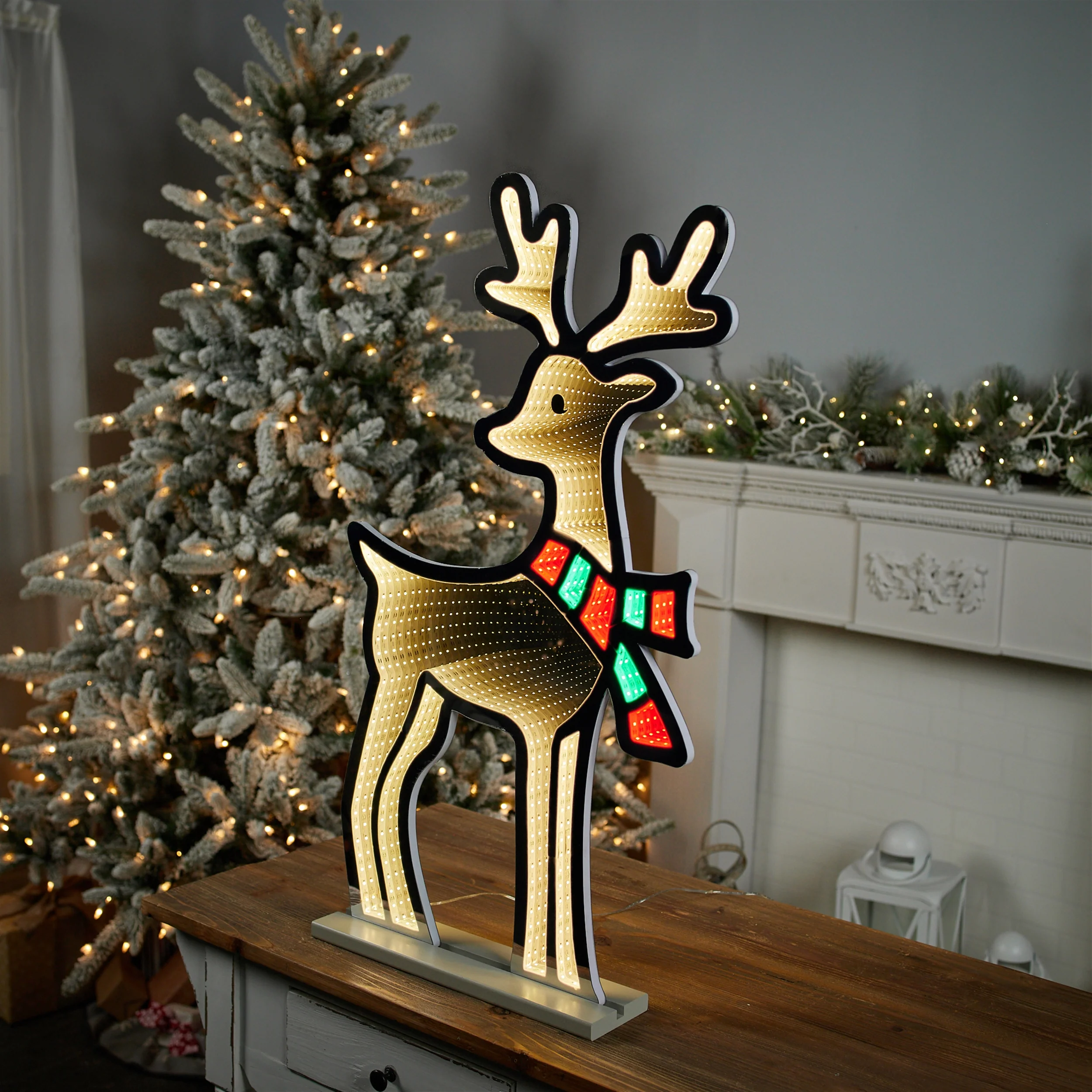 Deer w/Scarf Infinity Light 33