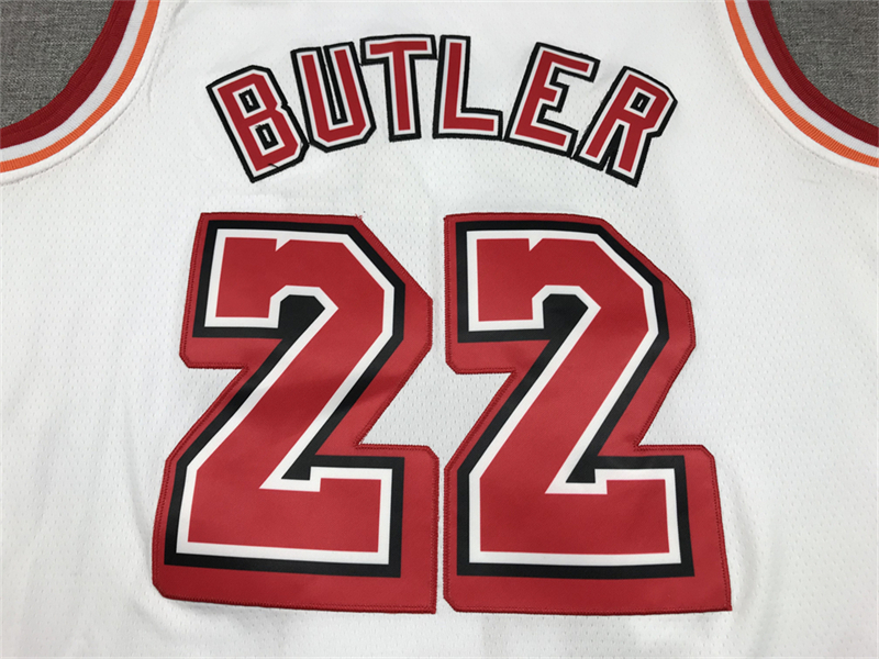Men's Miami Heat Jimmy Butler #22 White 2022/23 Swingman Jersey - Classic Edition
