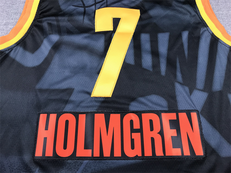 Men's Oklahoma City Thunder Chet Holmgren #7 Black 2023/24 Swingman Jersey - City Edition