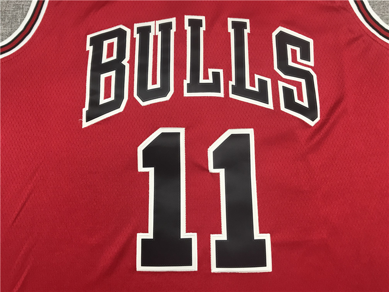 Men's Chicago Bulls DeMar DeRozan #11 Red Fast Break Replica Player Jersey